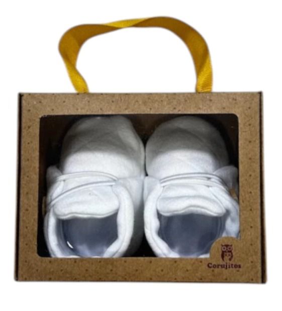 Sapatinho Matelassê Botão Corujitos - Branco / RN - Imagem 1
